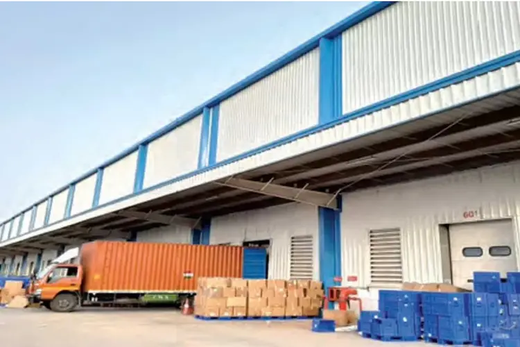 Warehouse in Ghaziabad